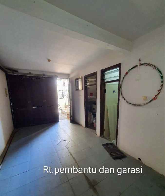 rumah second minimalis di mulyosari