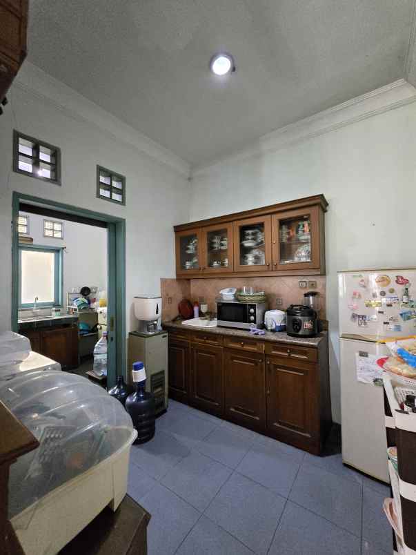 rumah second non komplek di pondok kelapa jaktim