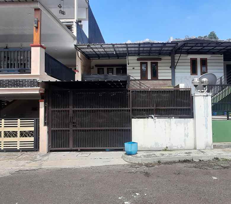 rumah semi furnished di jatihandap bandung