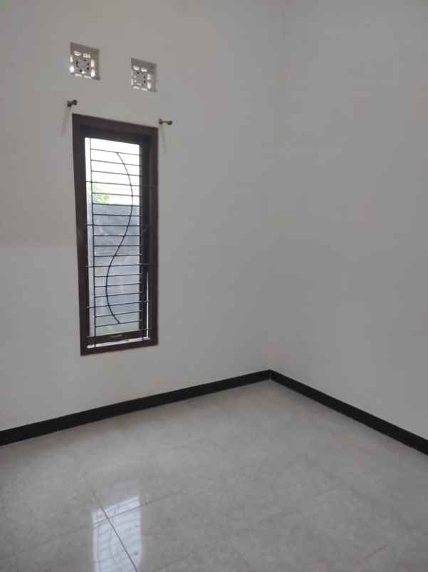 rumah sewa luas di palagan sleman