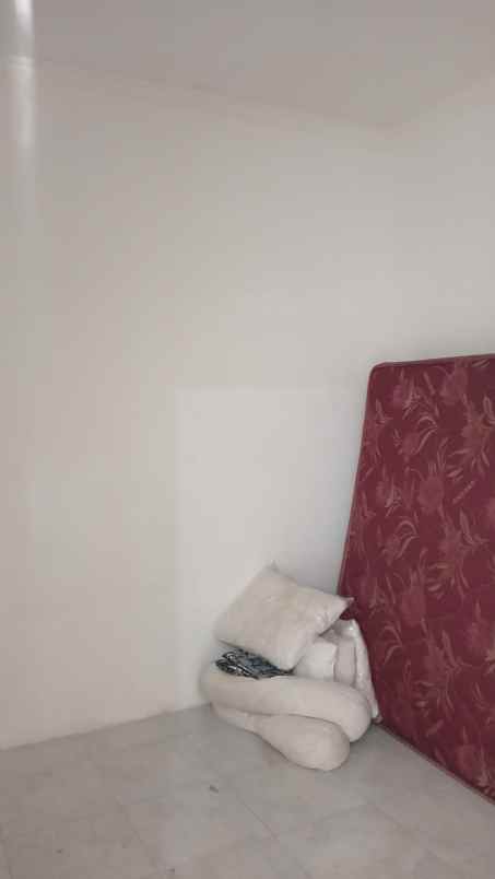 rumah siap huni dekat kampus undip bulusan tembalang