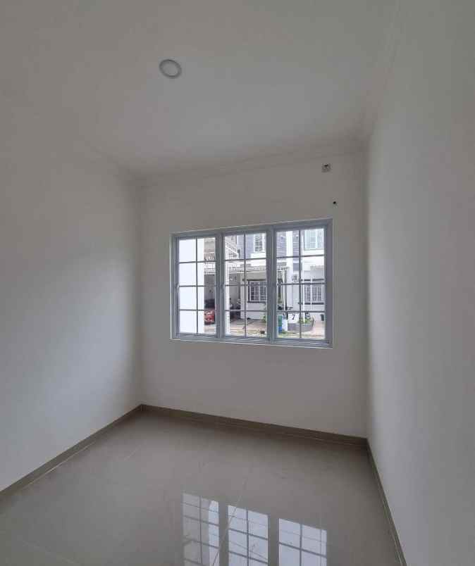 rumah siap huni depok dijual dekat d mall