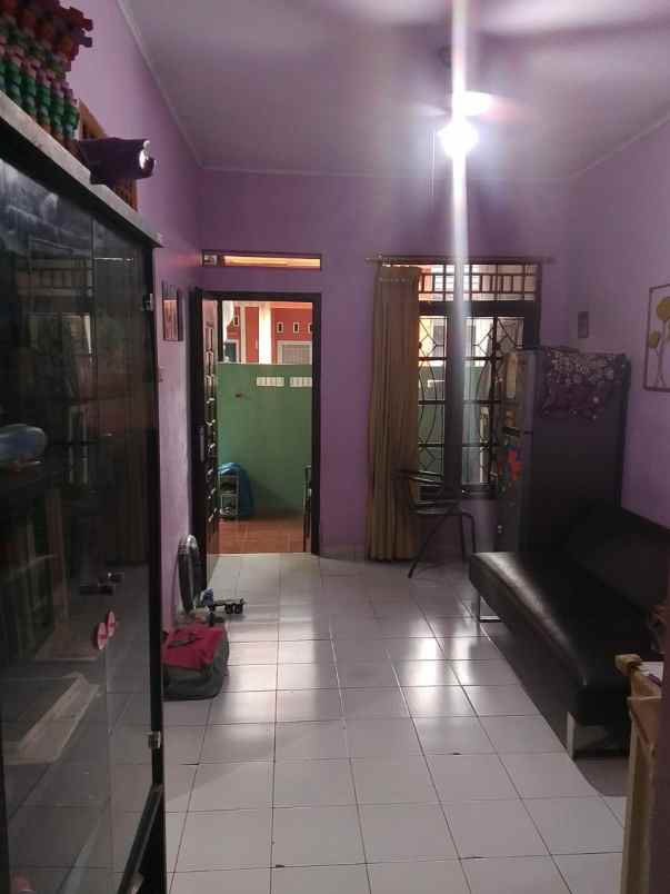 rumah siap huni di cluster puri kencana poris cipondoh