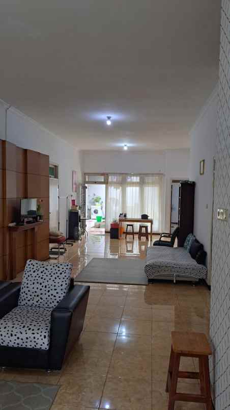 rumah siap huni nirwana eksekutif kosongan