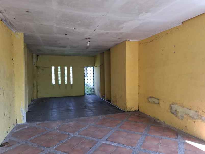 rumah strategis dekat kampus jember