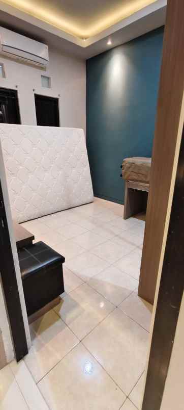 rumah sukolilo dian regency siap huni