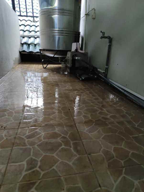 rumah sukolilo dian regency siap huni