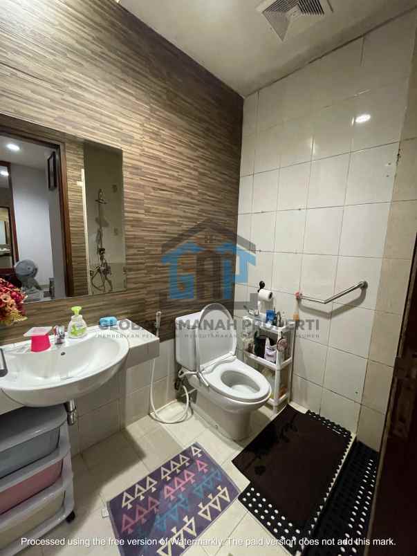 rumah townhouse gegerkalong bandung dekat upi dan pvj