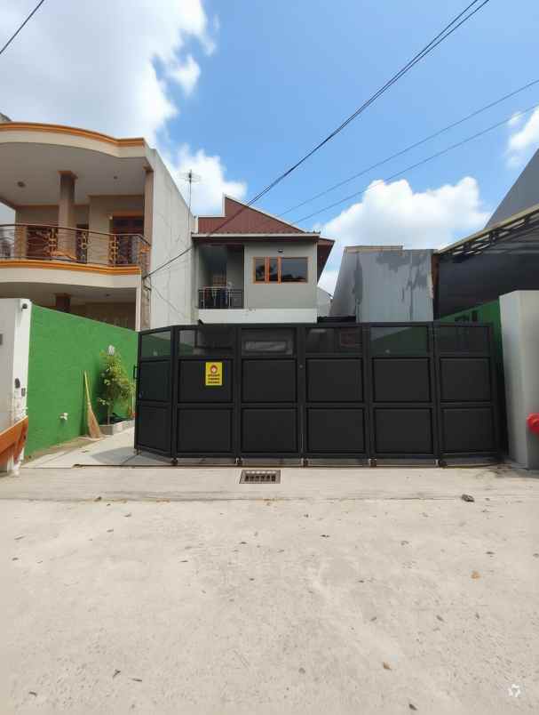 rumah tumbuh secondary bagus di ciracas jaktim