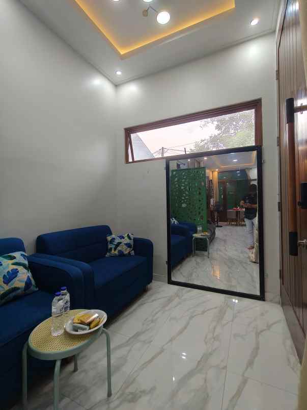 rumah tumbuh secondary bagus di ciracas jaktim