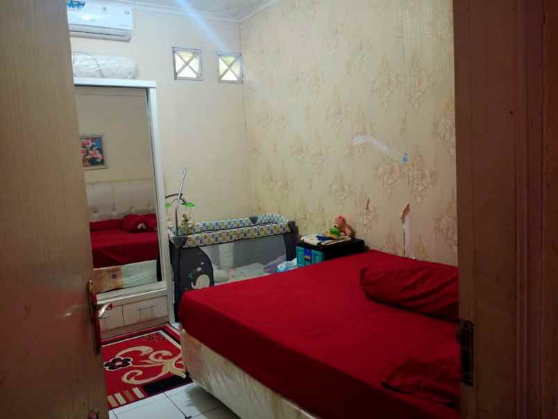 rumah villa nusa indah 3 bojong