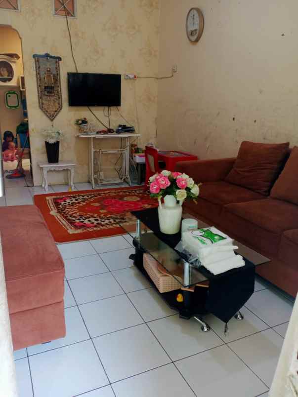 rumah villa nusa indah 3 bojong