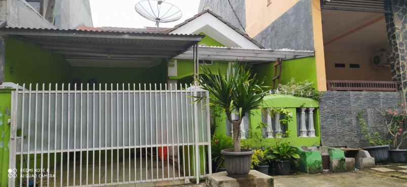 rumah villa nusa indah 3 bojong