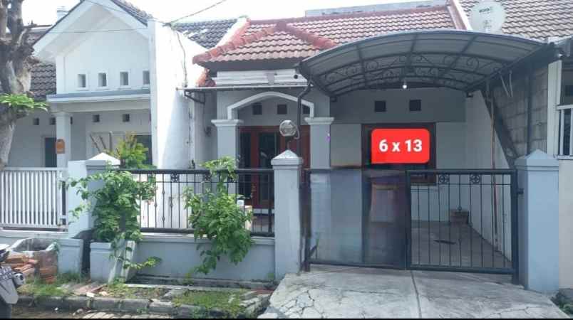 rumah wiguna rungkut surabaya