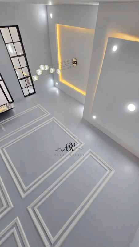 semi furnished rumah siap huni lokasi strategis