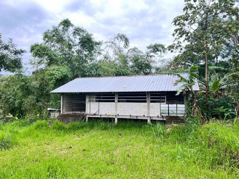 tanah 3799m bonus villa kawasan wisata karanganyar