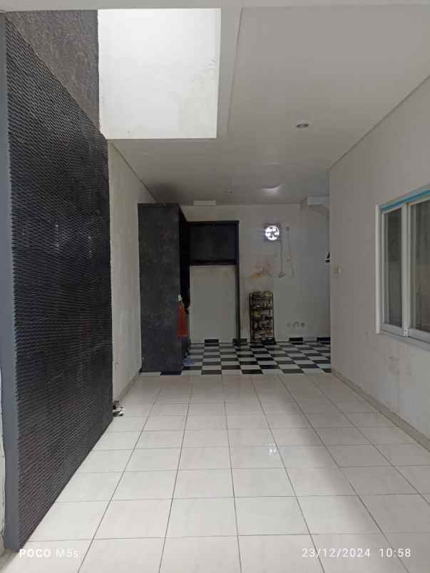 turun harga dijual rumah siap huni citra gran cibubur