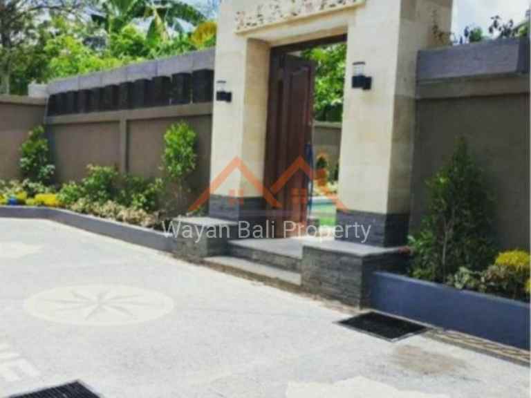 villa jalan sekar sari