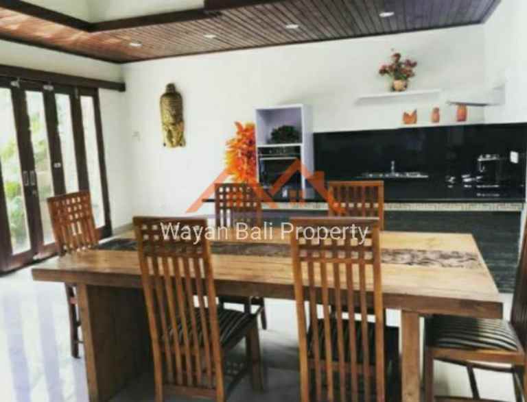 villa jalan sekar sari