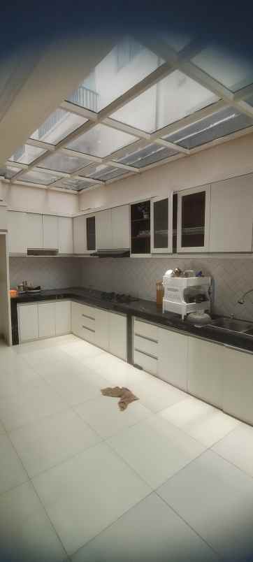 apartemen 5 kamar di the villas moi kelapa gading