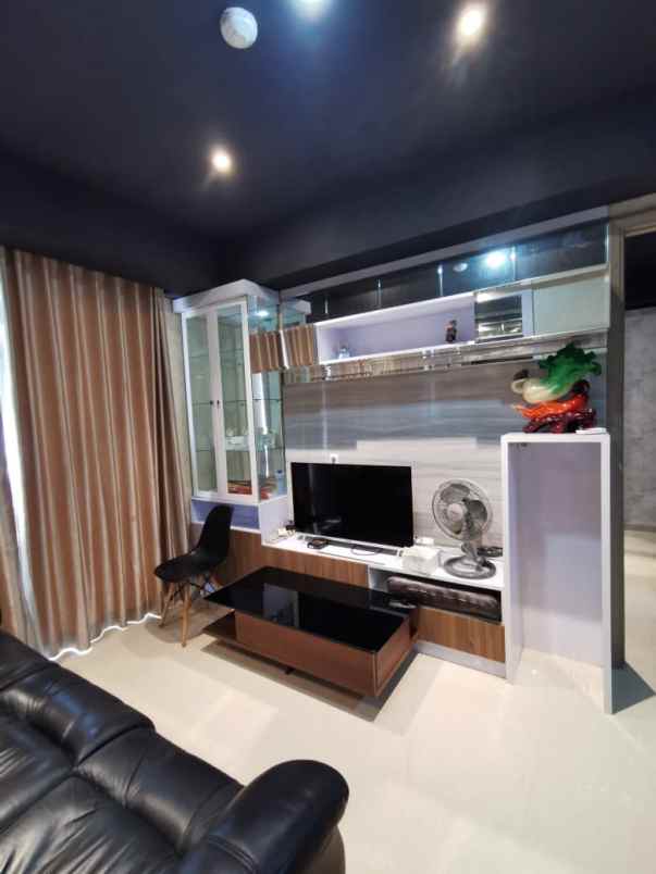 apartemen gold coast pik full furnished