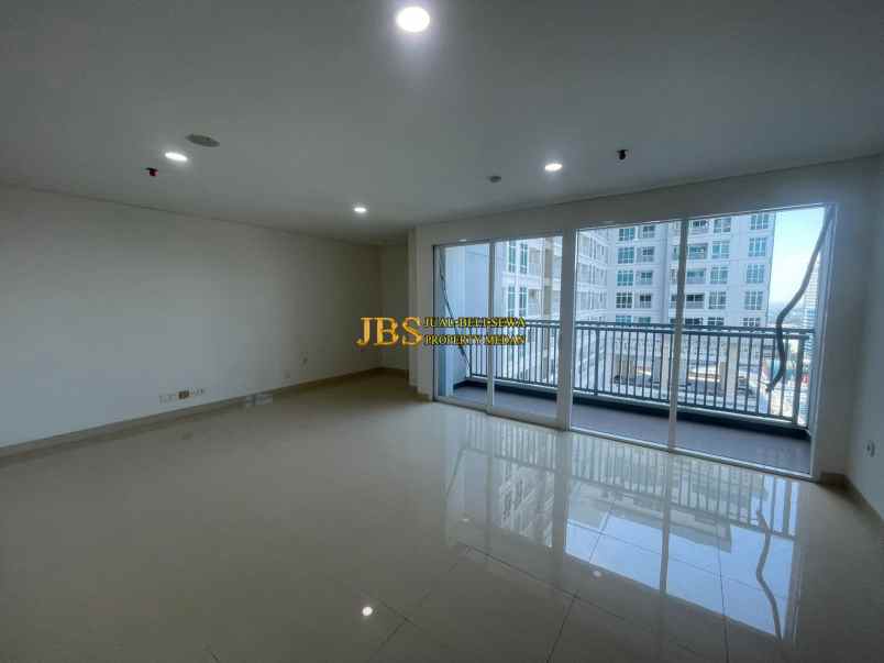 dijual apartemen apartemen the reiz condo