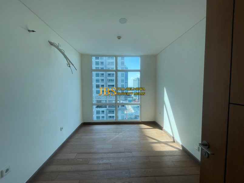 dijual apartemen apartemen the reiz condo