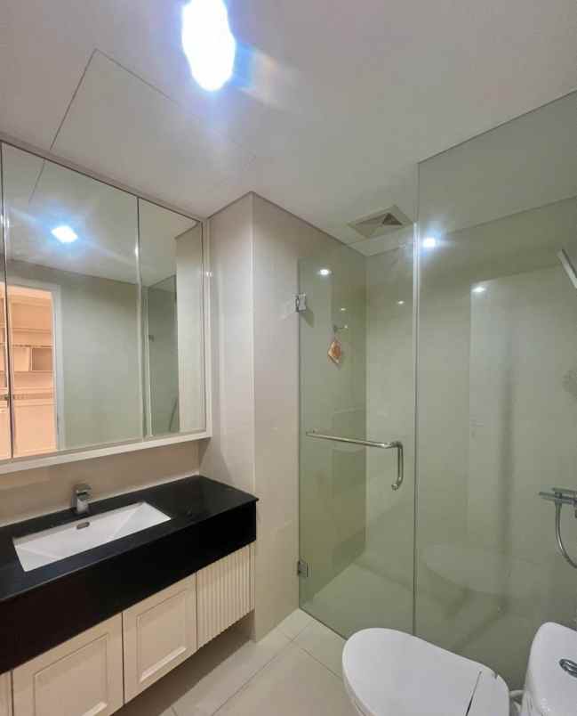dijual apartemen ciputra world sky residence