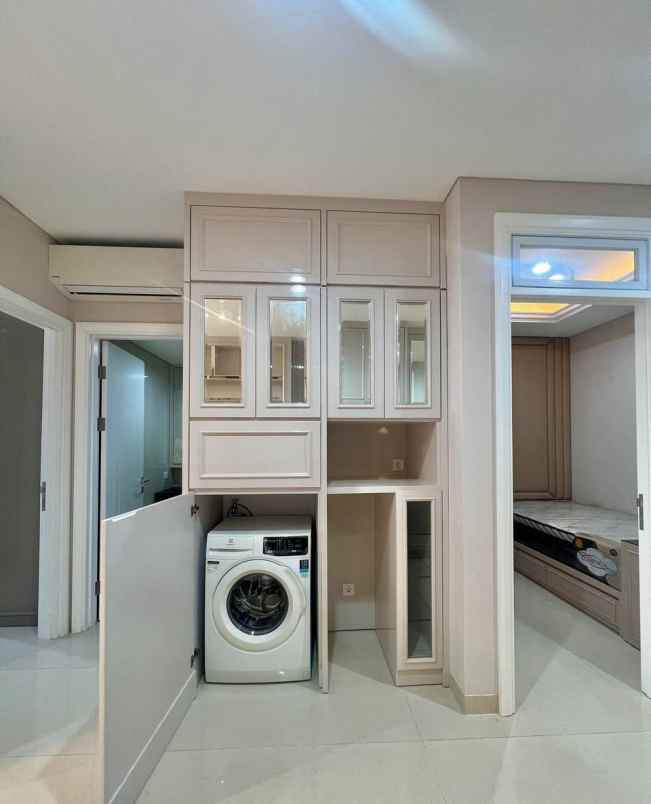 dijual apartemen ciputra world sky residence