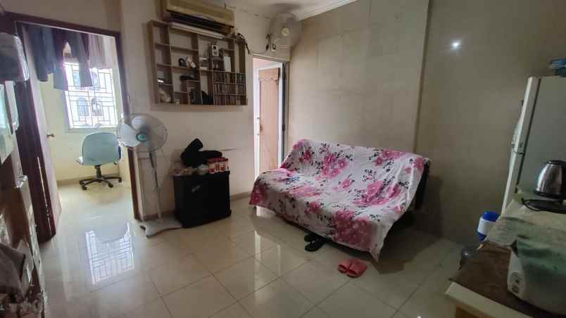 dijual apartemen jl bukit gading