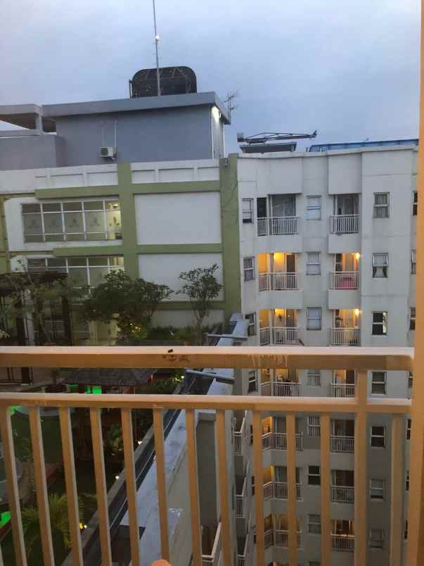 dijual apartment parahyangan residance