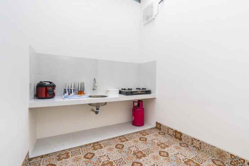 dijual cepat kost beji depok mesin uang aktif