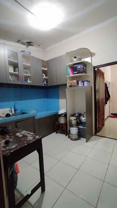 dijual cepat rumah hook di griya melati mas gdc depok