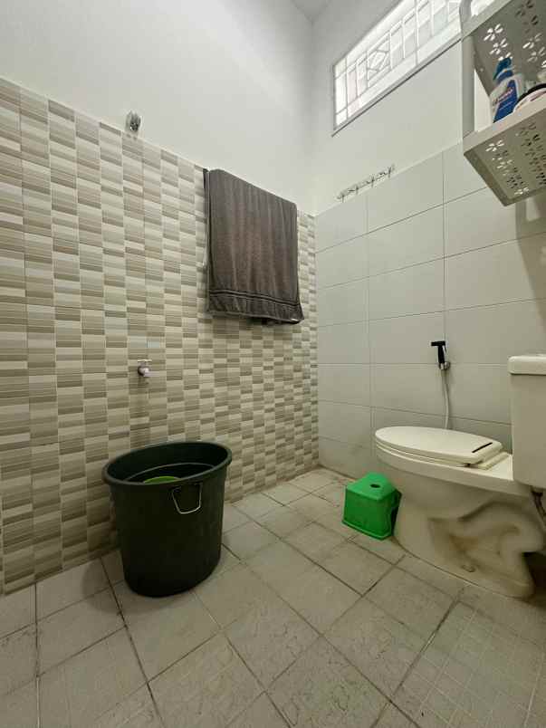 dijual cepat rumah luas modern medan johor