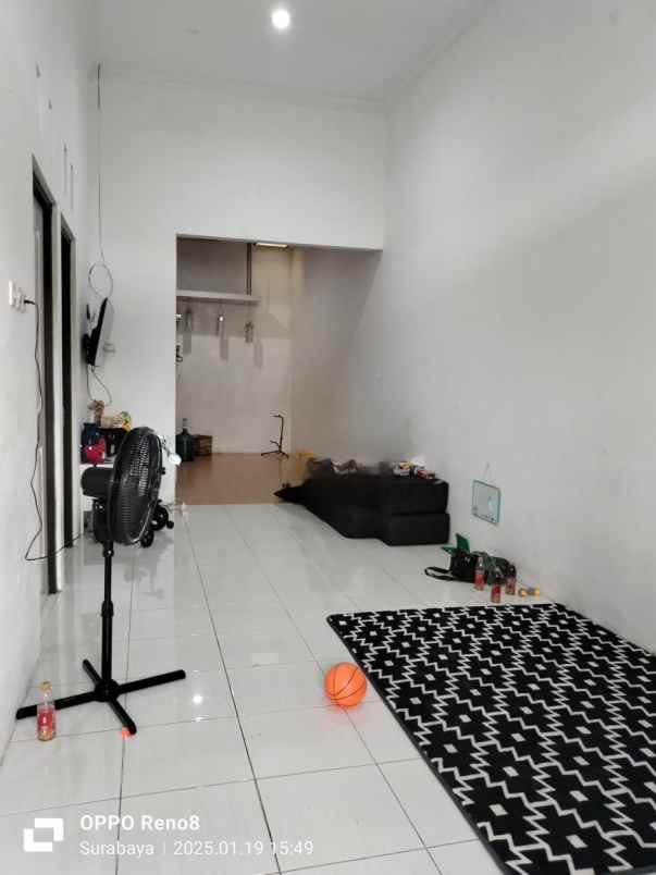 dijual cepat rumah siap huni di perum kebraon surabaya