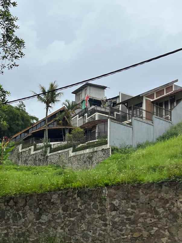 dijual cepat villa dago bandung coblong jawa barat