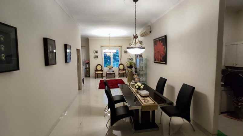 dijual cepat villa modern fully furnished view gunung
