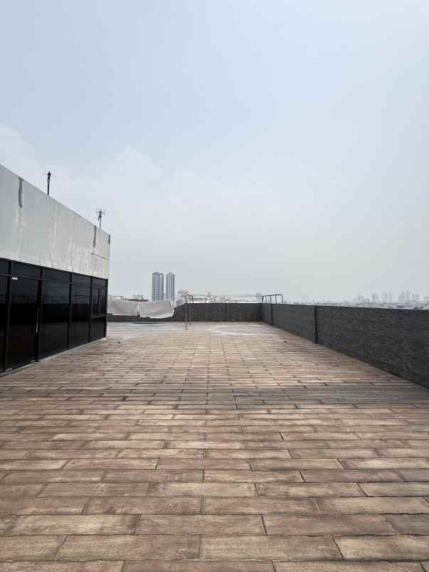 dijual hotel budget aktif di kemayoran jakarta pusat