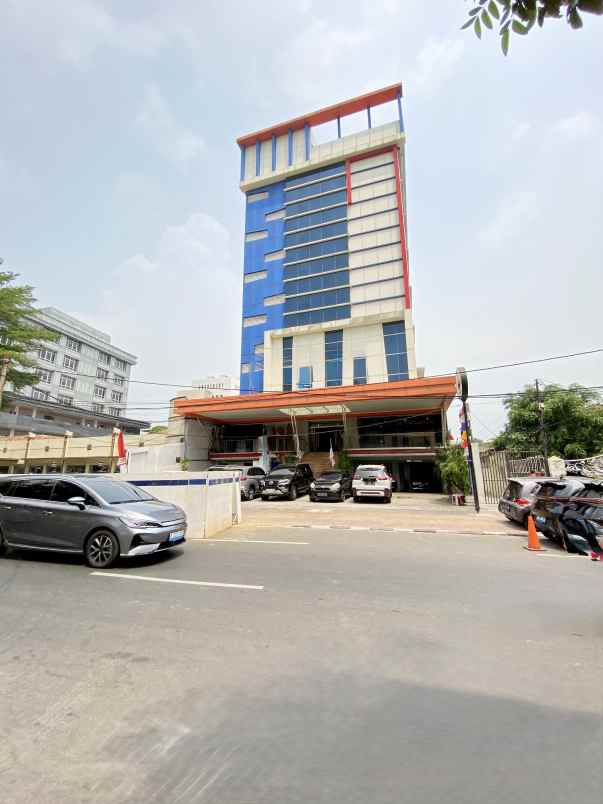 dijual hotel budget aktif di kemayoran jakarta pusat