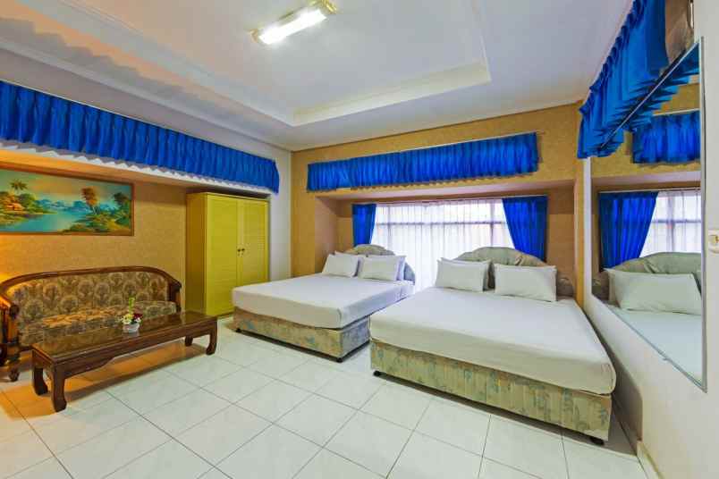 dijual hotel raya uluwatu