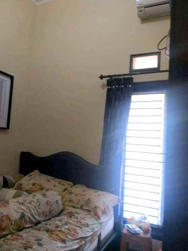 dijual kost cengger ayam