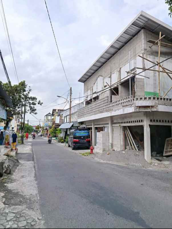 dijual kost condong catur