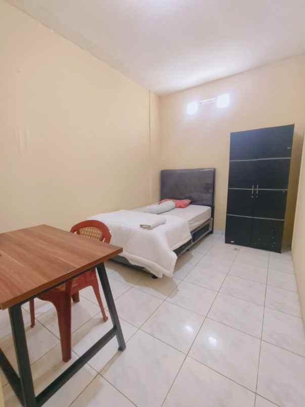 dijual kost grogol selalu full karena sangat strategis