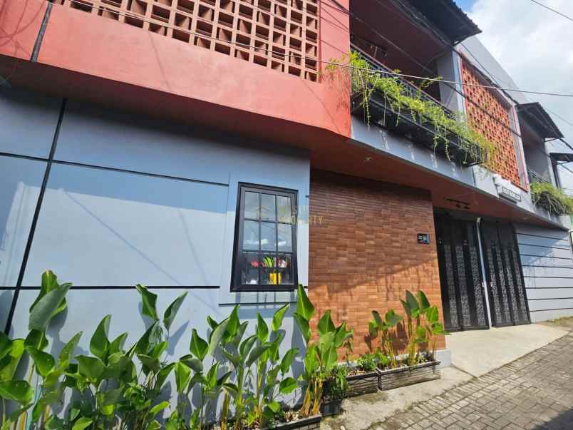 dijual kost kampus uii sleman