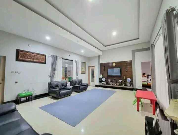 dijual kost pringwulung depok sleman