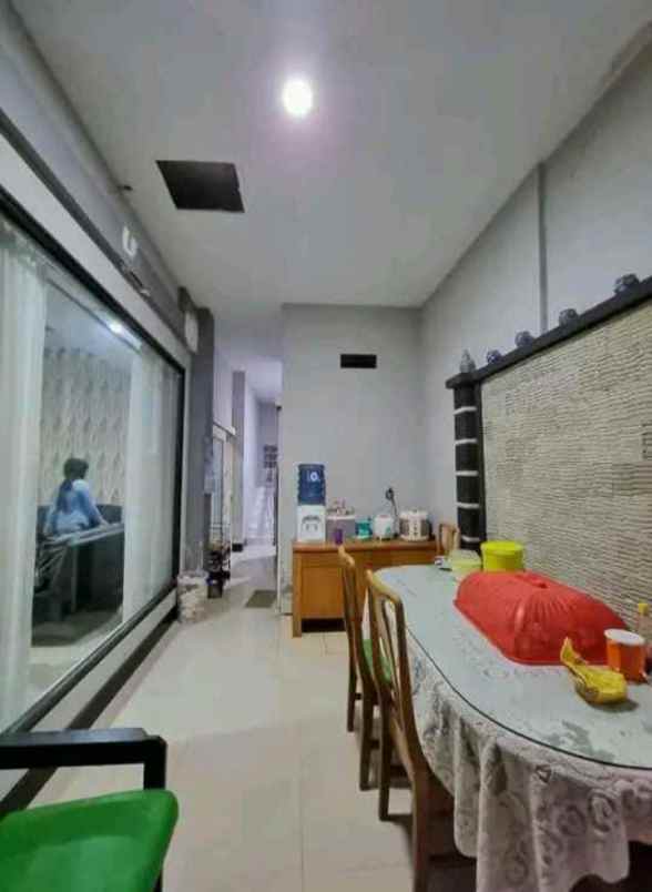 dijual kost pringwulung depok sleman