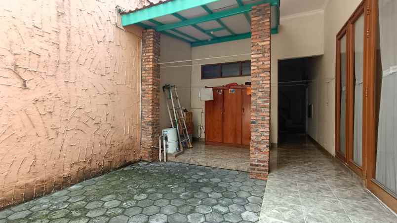 dijual ruko gudang kantor jatiwaringin pondok gede