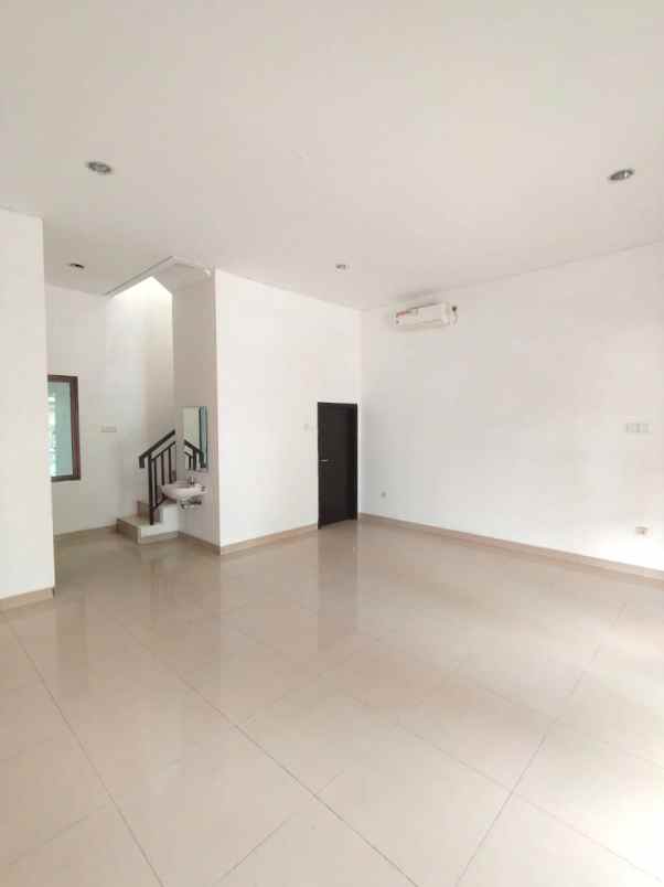 dijual ruko gudang kantor jgc jakarta garden city cakung