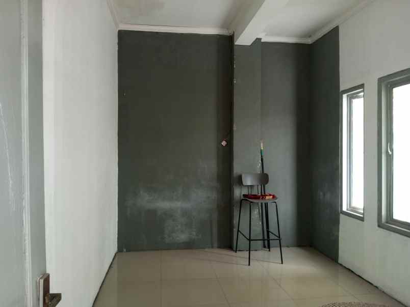 dijual ruko gudang kantor jl ipik gandamanah