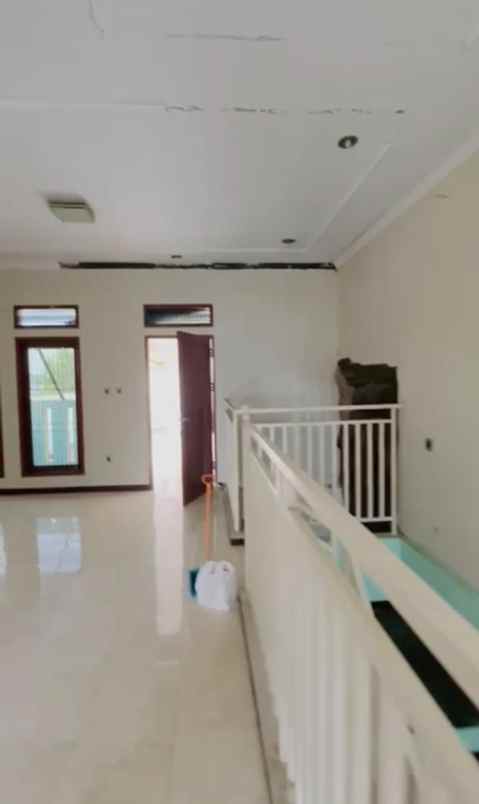 dijual ruko gudang kantor jl jkt